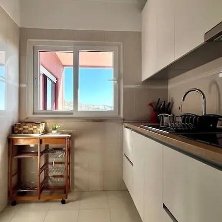 T3 Front In Sao Joao Da Caparica Appartement