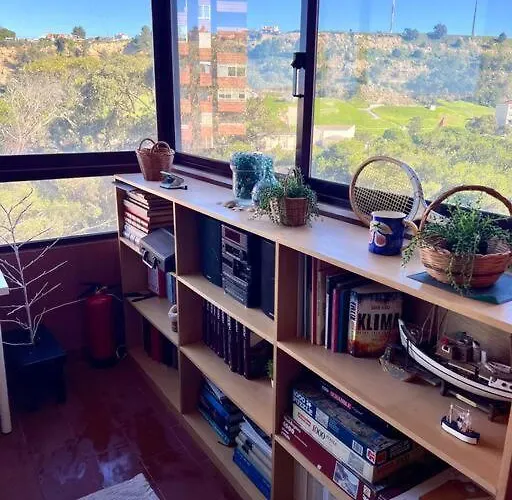 T3 Front In Sao Joao Da Caparica