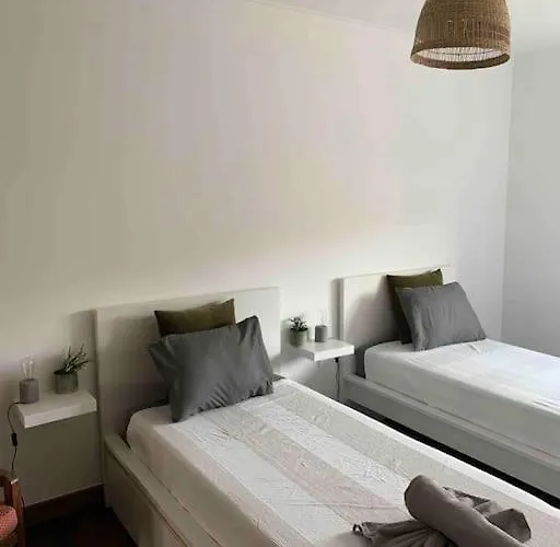 T3 Front In Sao Joao Da Caparica * Costa da Caparica