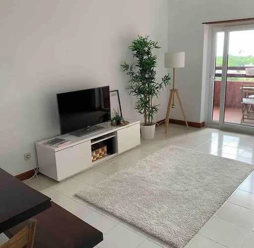 Appartamento T3 Front In Sao Joao Da Caparica *