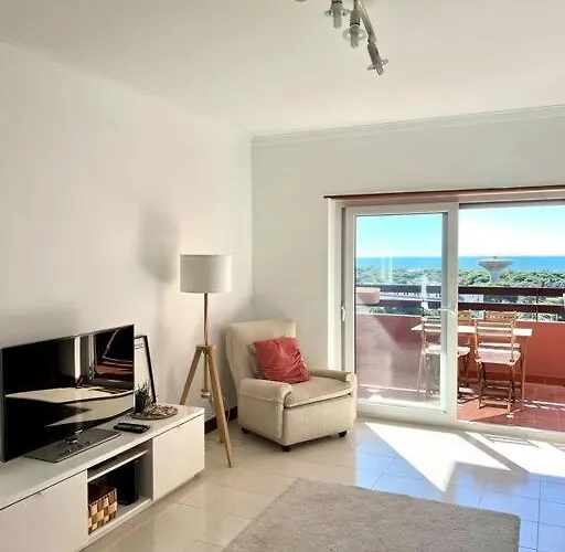 T3 Front In Sao Joao Da Caparica