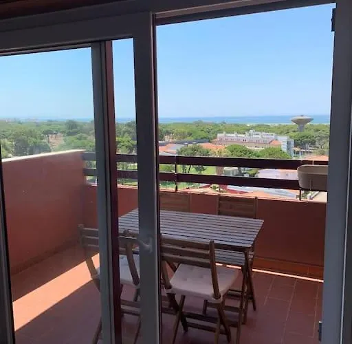 T3 Front In Sao Joao Da Caparica *